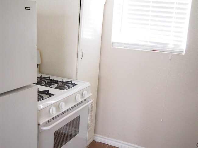 property at 2408 Southmore Blvd