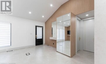 174 Roxborough Ave in Hamilton, ON - Building Photo - Building Photo