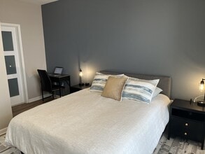 27 Booth St, Unit 345 in Gaithersburg, MD - Building Photo - Building Photo