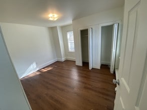 814 Ferry St, Unit 2 in Easton, PA - Building Photo - Building Photo