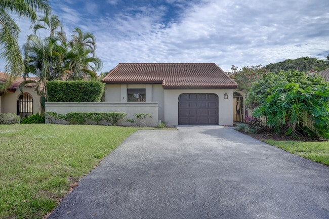 1135 NW 22nd Ave in Delray Beach, FL - Building Photo - Building Photo