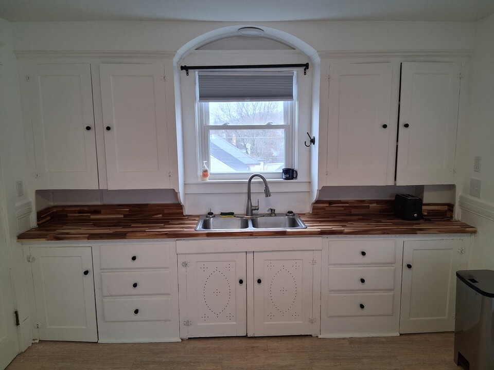 168 Northern Ave, Unit 3 in Augusta, ME - Foto de edificio