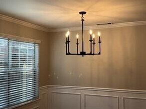 326 Hidden Creek Ln in Canton, GA - Foto de edificio - Building Photo