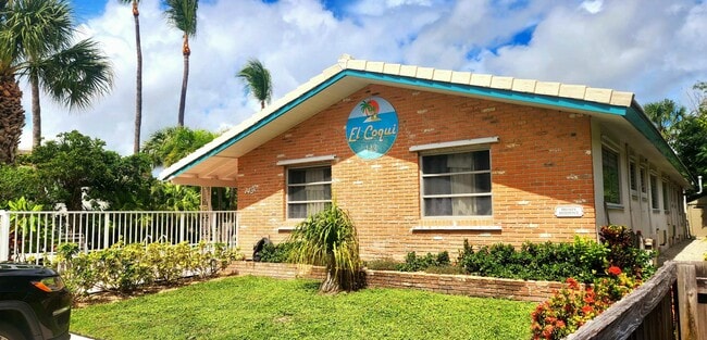 143 Inlet Way in West Palm Beach, FL - Building Photo - Building Photo