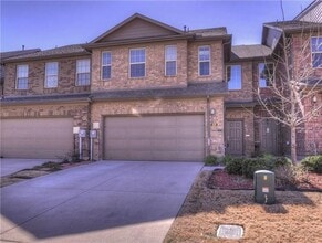 468 Hunt Dr in Lewisville, TX - Building Photo - Building Photo