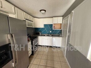 3125 N Gladstone Ave in Indianapolis, IN - Building Photo - Building Photo