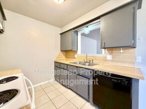 146 Barrett Pl in Edmond, OK - Building Photo - Building Photo