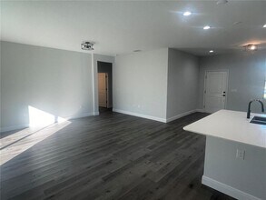 1401 Newton St in Port Charlotte, FL - Building Photo - Building Photo