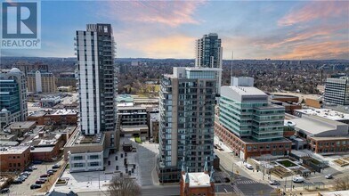55 Duke St W in Kitchener, ON - Building Photo - Building Photo