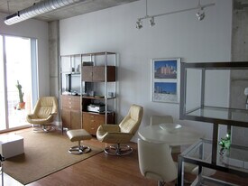 2001 Biscayne Blvd, Unit 2510 in Miami, FL - Building Photo