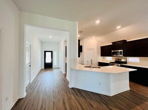 12203 Perritos Pl in Austin, TX - Building Photo - Building Photo