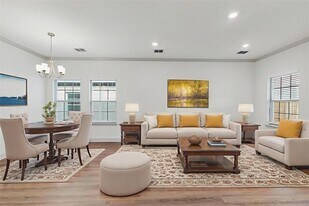 560 Oak Crk Dr in Lavon, TX - Building Photo