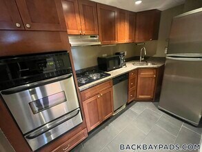 113 Beacon St in Boston, MA - Building Photo - Building Photo