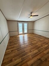 38 Barnett Ln in Midway, GA - Building Photo - Building Photo