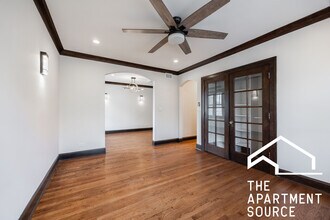 6411 N Talman Ave, Unit 2 in Chicago, IL - Building Photo - Building Photo