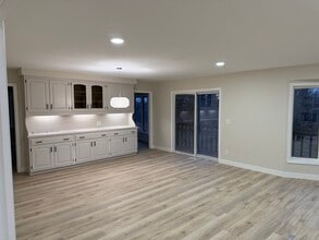 5500 Vagabond Ln N in Plymouth, MN - Building Photo - Building Photo