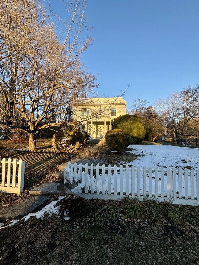 209 Wharton St SE in Blacksburg, VA - Foto de edificio - Building Photo