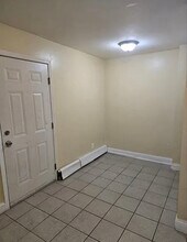 7 Jones St in Arlington, NY - Building Photo - Building Photo