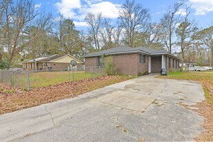 165 Hummingbird Ave in Ladson, SC - Building Photo