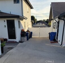 1519 Bridge St in Los Angeles, CA - Building Photo - Building Photo