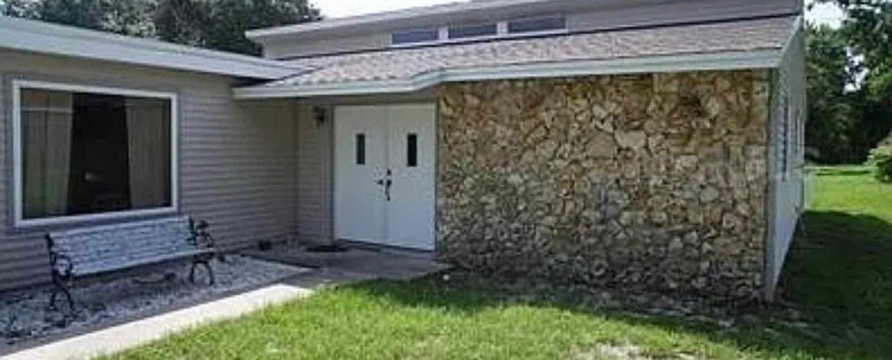 257 S Fairbairn Dr in Deltona, FL - Building Photo