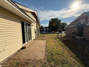 5728 S Vancouver Ave in Tulsa, OK - Building Photo - Building Photo