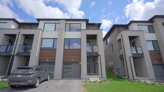 350-350 River Rd in Cambridge, ON - Building Photo