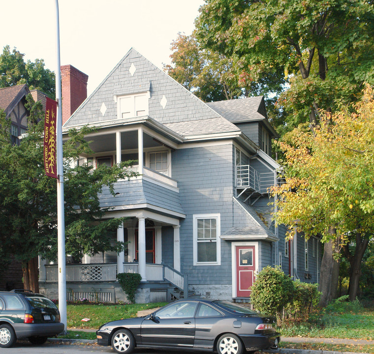 229-235 S Plymouth Ave in Rochester, NY - Building Photo