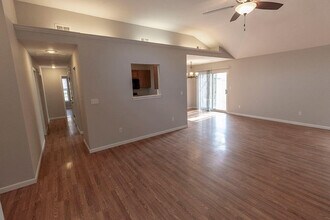 2304 Maricopa Dr in Columbia, MO - Building Photo - Building Photo