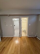 120 Charles St in Boston, MA - Building Photo - Building Photo