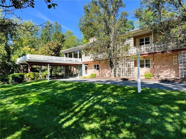 2033 Mendon Rd