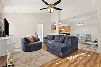 14202 Sussman Ct in Austin, TX - Building Photo - Building Photo