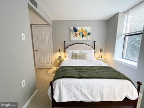 1436 Meridian Pl NW, Unit 206 in Washington, DC - Building Photo - Building Photo