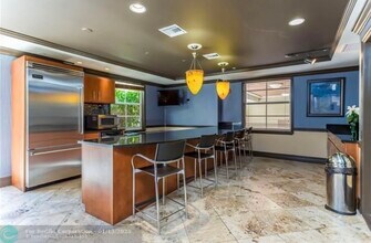 520 SE 5th Ave, Unit 2212 in Fort Lauderdale, FL - Building Photo - Building Photo