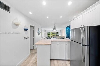 1199 Hillsboro Mile in Hillsboro Beach, FL - Building Photo - Building Photo