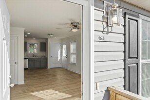 464 N Main St in Chase City, VA - Building Photo