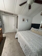 800 S 6th St in Lindenhurst, NY - Building Photo - Building Photo