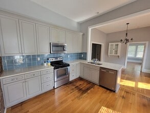 921 Spring Garden St in Greensboro, NC - Building Photo - Building Photo