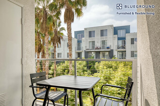 5535 Westlawn Ave, Unit FL3-ID929 in Los Angeles, CA - Building Photo - Building Photo