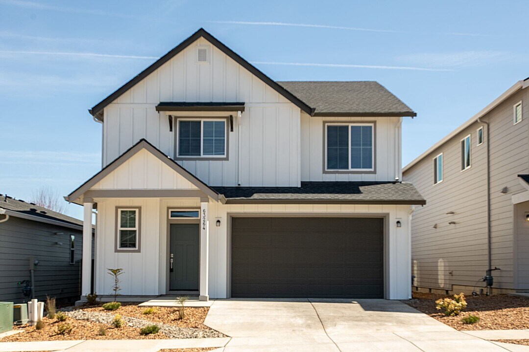 63264 NE Peale St in Bend, OR - Building Photo