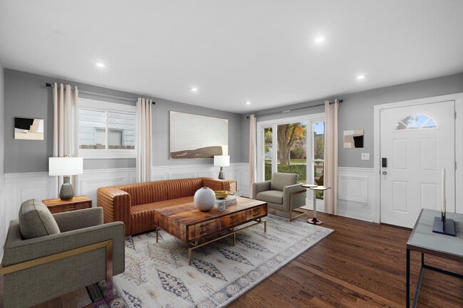 1036 Pitner Ave in Evanston, IL - Building Photo - Building Photo