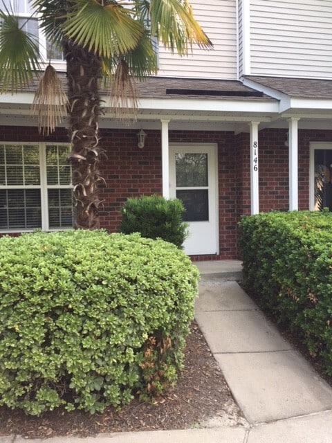 property at 8146 Shadow Oak Dr