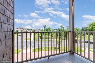 1708 Fairmont Dr in Harrisburg, PA - Building Photo - Building Photo