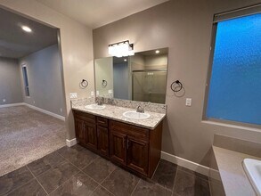 6199 Green Leaf Ln in Foresthill, CA - Building Photo - Building Photo