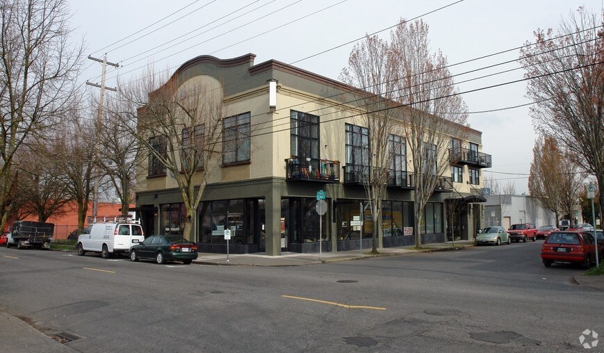 The Lindsey Loft Building in Portland, OR - Foto de edificio