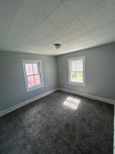 372 Main St in Lawrence, NJ - Building Photo - Building Photo