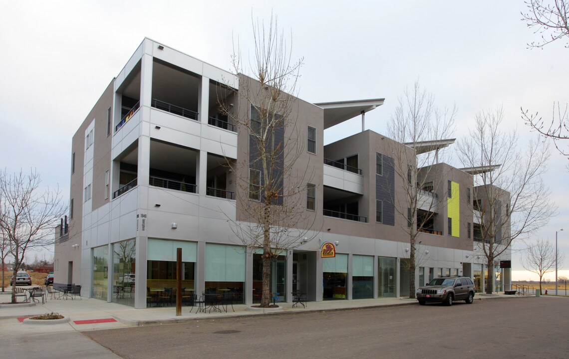 1940 Ionosphere St in Longmont, CO - Building Photo