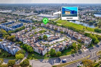 8870 Fontainebleau Blvd in Miami, FL - Building Photo - Building Photo