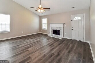 11752 Spring Lake Way in Fayetteville, GA - Building Photo - Building Photo