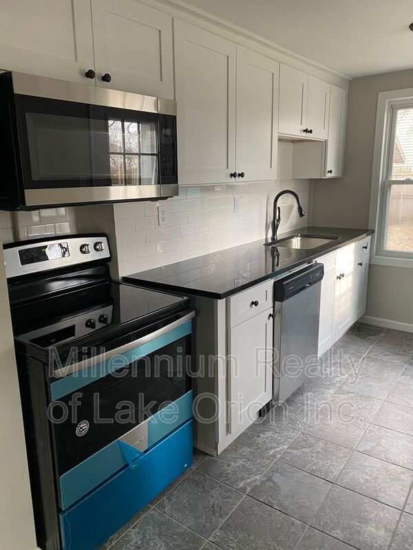 28554 Marshall St in Southfield, MI - Building Photo - Building Photo